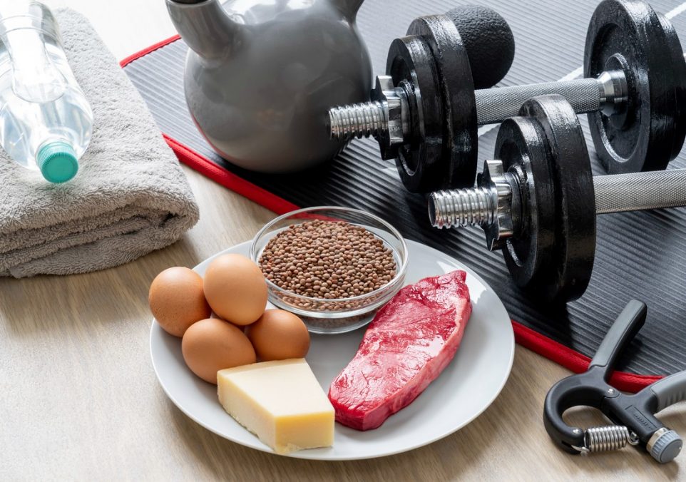 gaining muscle with protein